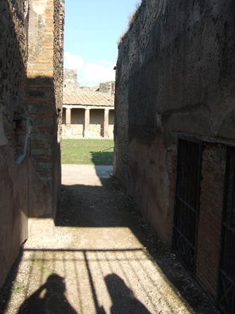 Vii Pompeii September Looking East Along Corridor H Towards